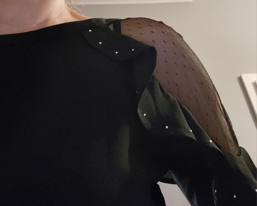 Czarna sukienka ramiona siateczka mohito