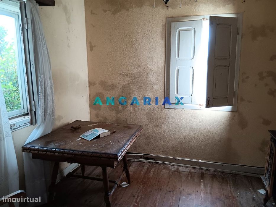 ANG1658 - Moradia T2 para Venda em Batalha