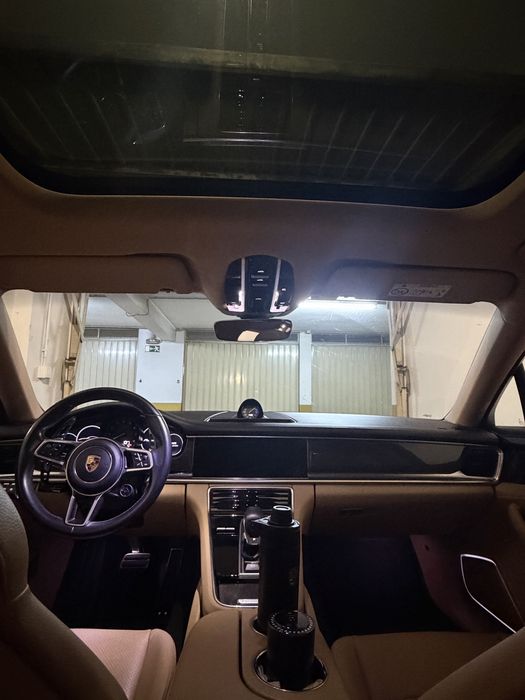 Porsche Panamera 4 E-Hybrid  plugin//Nacional
