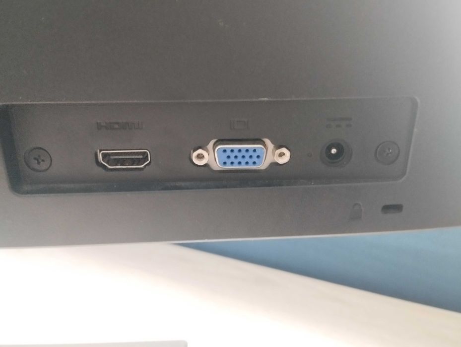 Monitor HP 22f  (21,5'')