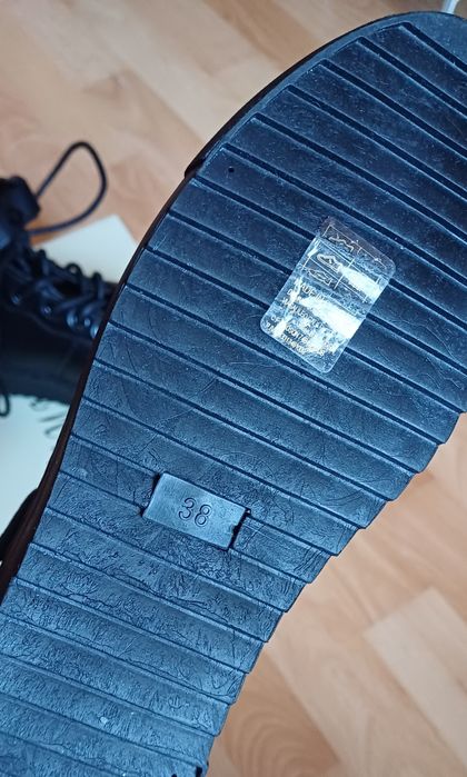 Świetne buty w panterkę.Nowe