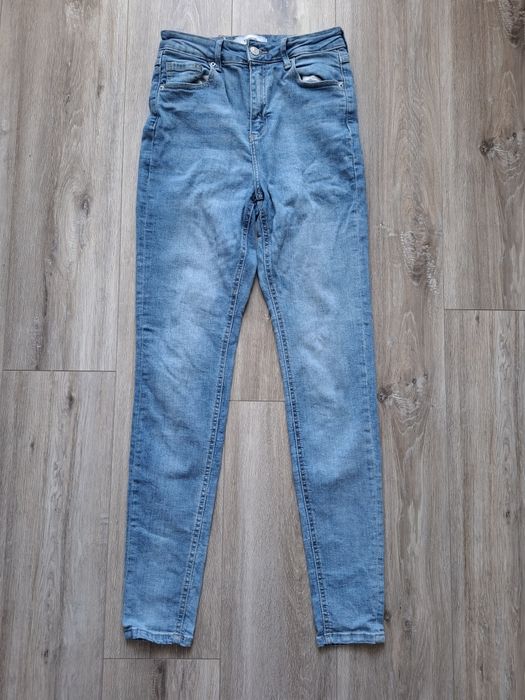 Jeansy skinny reserved