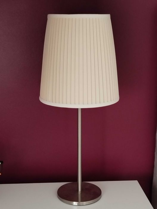 Komplet oświetleniowy do sypialni z e sklepu Ikea