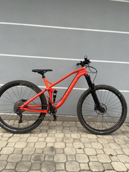 Canyon Neuron ( 29 cali / Rama L)