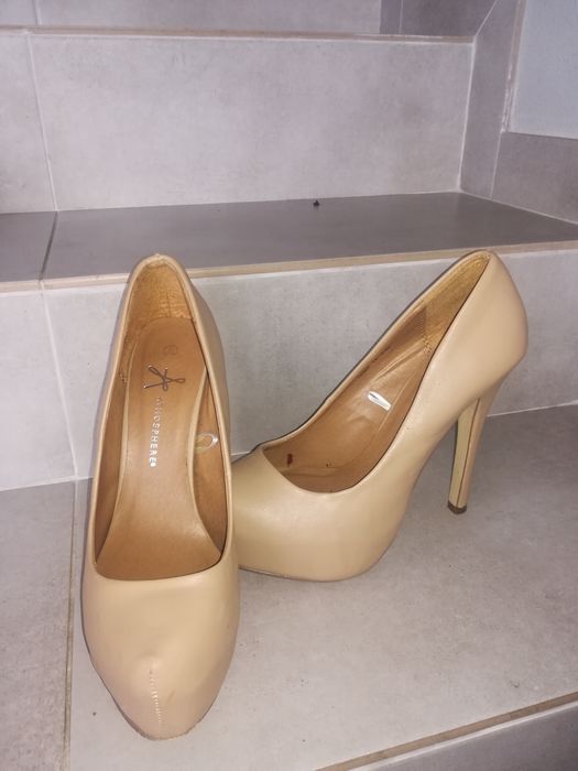 Buty 38