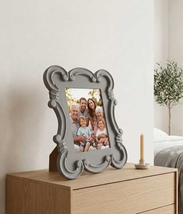 FOR SALE: Vintage Frame