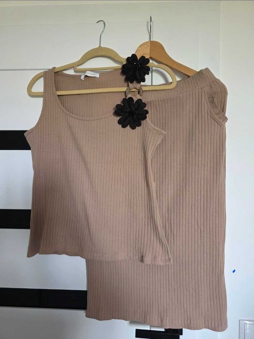 Spódnica midi plus top