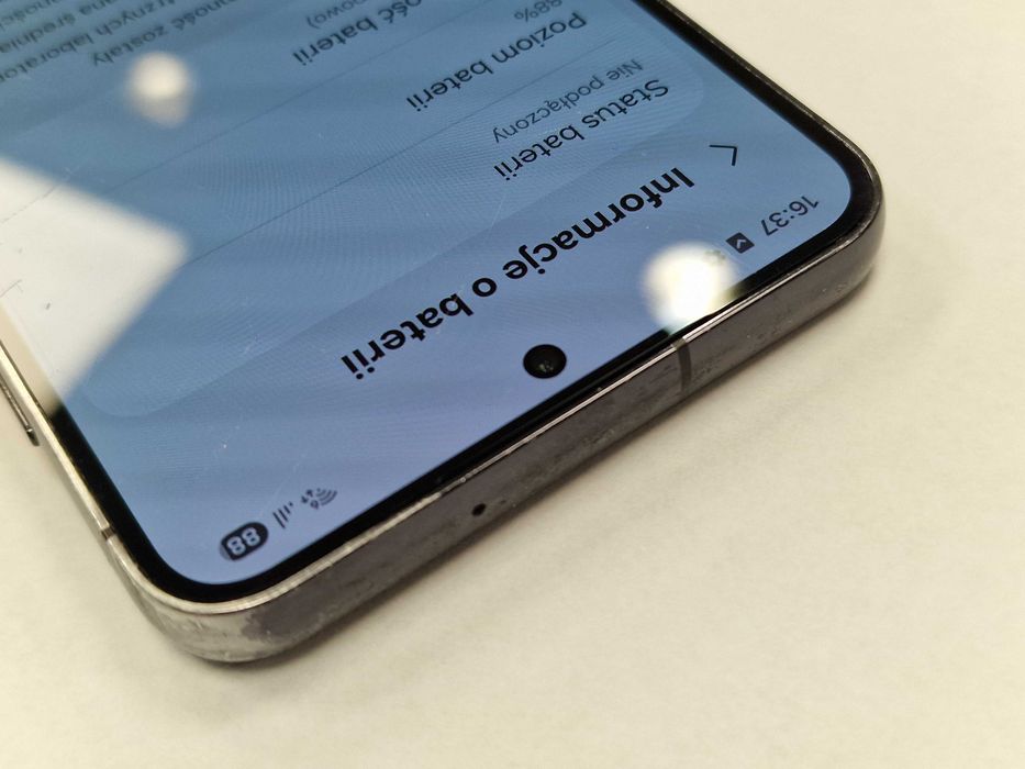 Samsung Galaxy S23/ 8GB/ 128GB/ Phantom Black/ Grade C + ładowarka