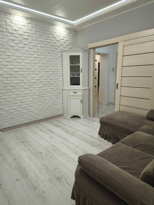 46204 !УНІКАЛЬНА пропозиція! Продаж 2(3)к квартири з авторським ремонтом, власною альтанкою та паркомісцем| Центр| ЖК «Гагаріно» | 2й поверх | 75,5 м²