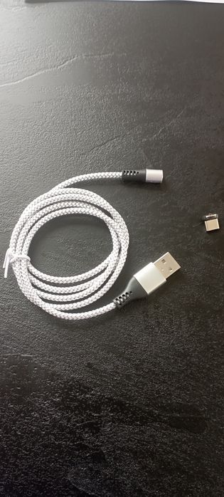 Kabel USB C magnetyczny