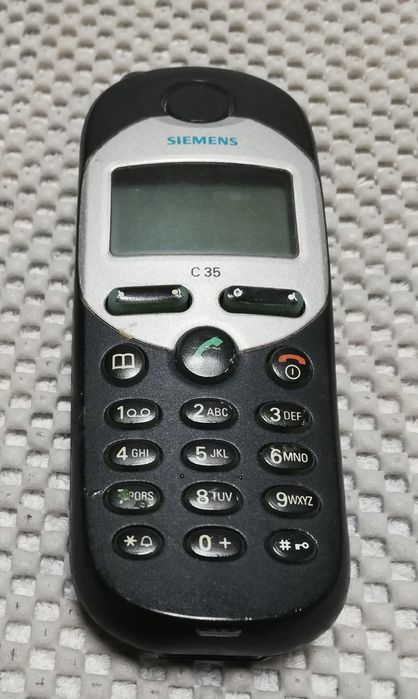 Мобільний телефон Samsung SGH-C110 неробочий