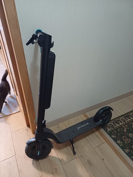 Електросамокат Proove