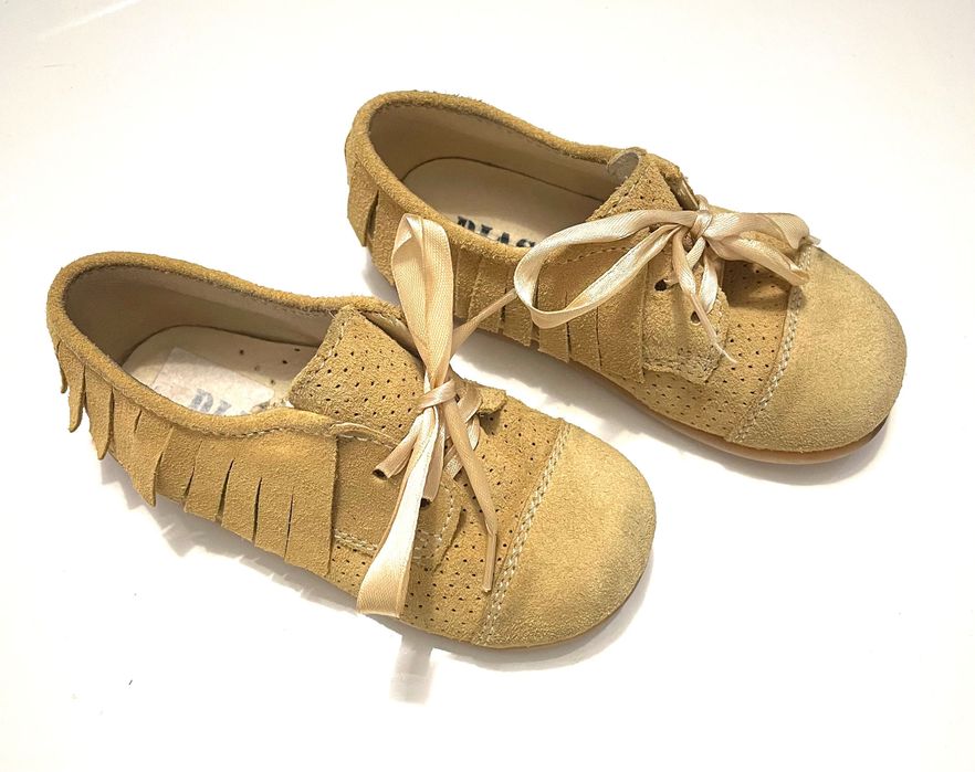 Sapatos carneiras camel - tamanho 24