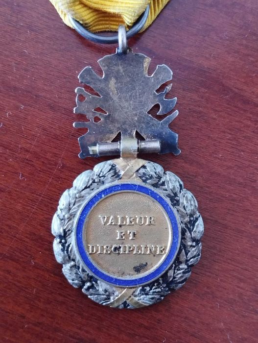 Medalha Militar Francesa Valor e Disciplina 19870