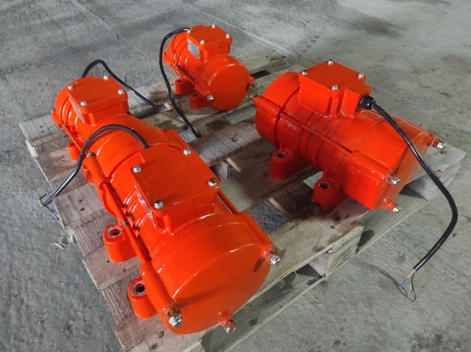 Вибраторы площадочные IB - 98Б, ІВ - 99Б