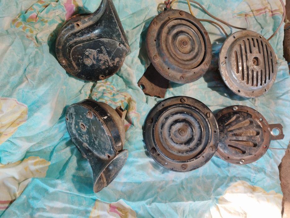 Сигнали автомобільні