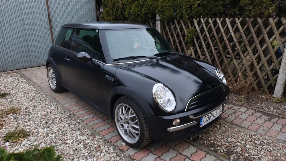 MINI ONE Mini One D 1.4 D4D czarny mat