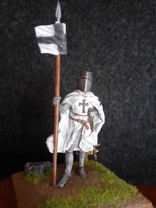 Олов'яна мініатюра