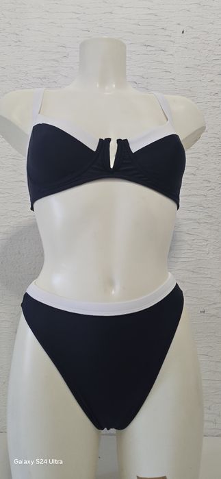 Confecção de swimwear bikinis e fatos de banho