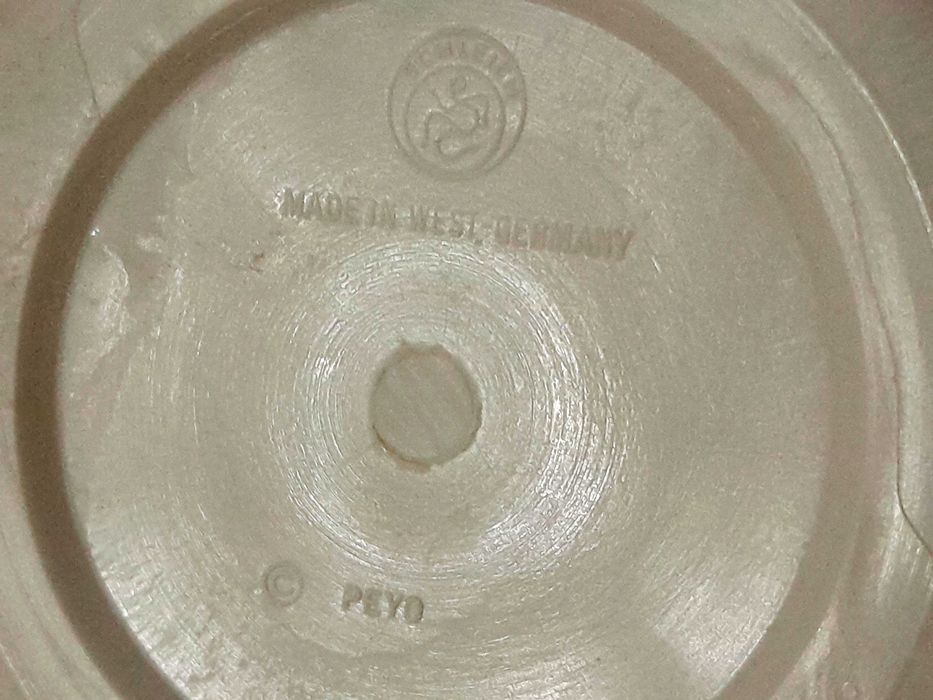 Casa dos Estrunfes/Smurfs dos Anos 80 - PEYO