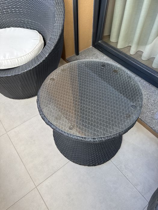 Conjuntos com cadeiras e mesa exterior