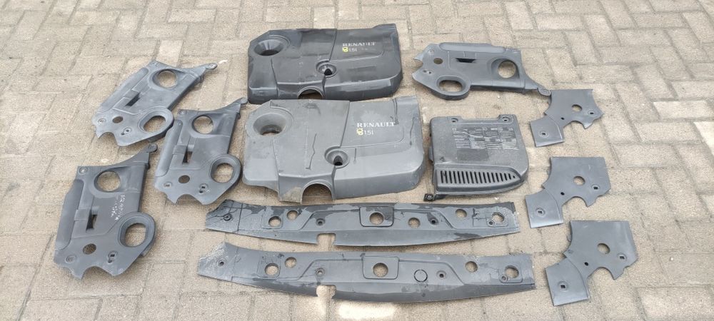 Підкапотний пластик Рено Меган 2 , renault megane 2