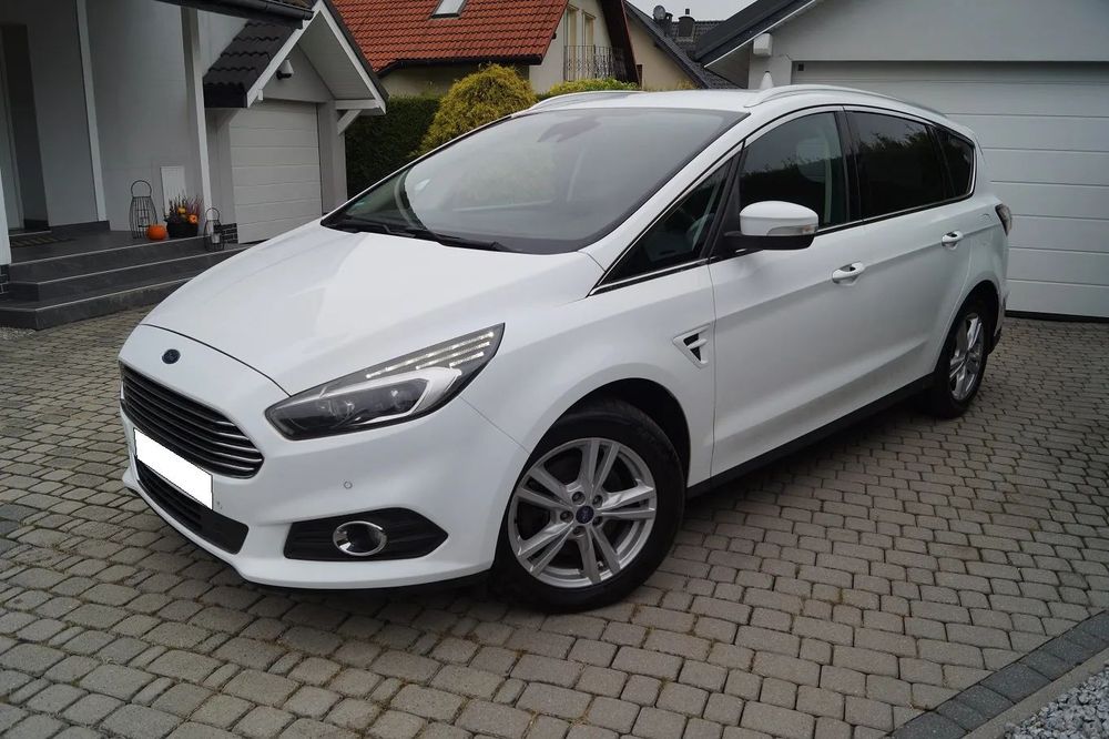 Ford S-Max