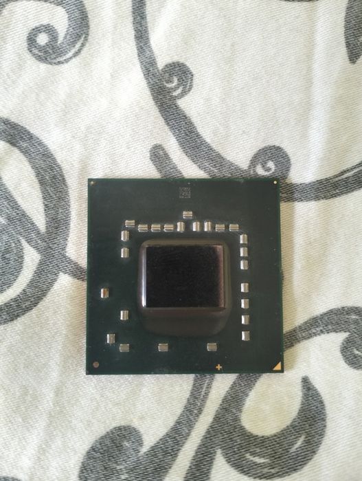 Układ Bga SLA5V LE82GL960 GL960