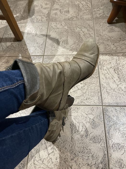 Botim Salsa estilo militar