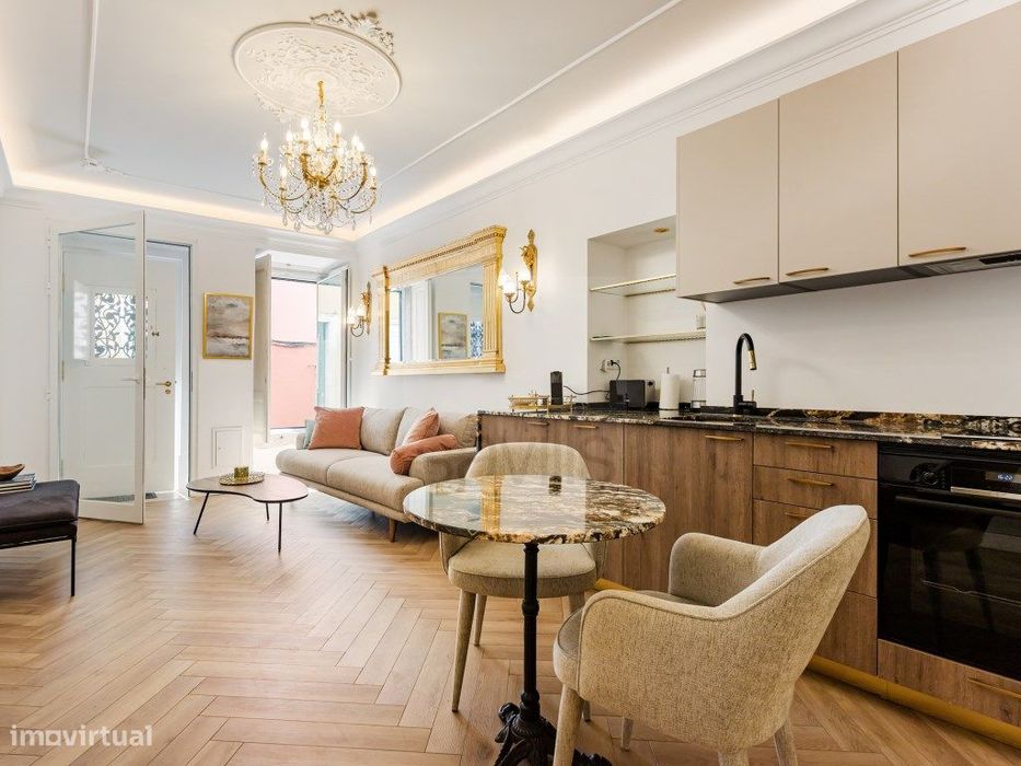Apartamento T0 na Calçada do Combro, em Lisboa