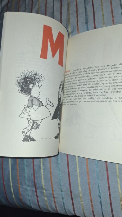 Futebol de A a Z desenhos João Martins Carlos Pinhão  raro
