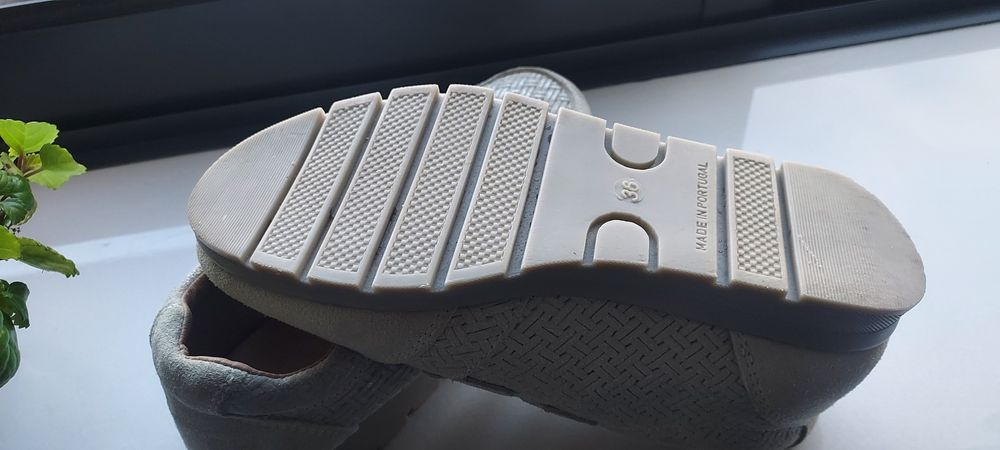 Sapatos senhora camurça e têxtil