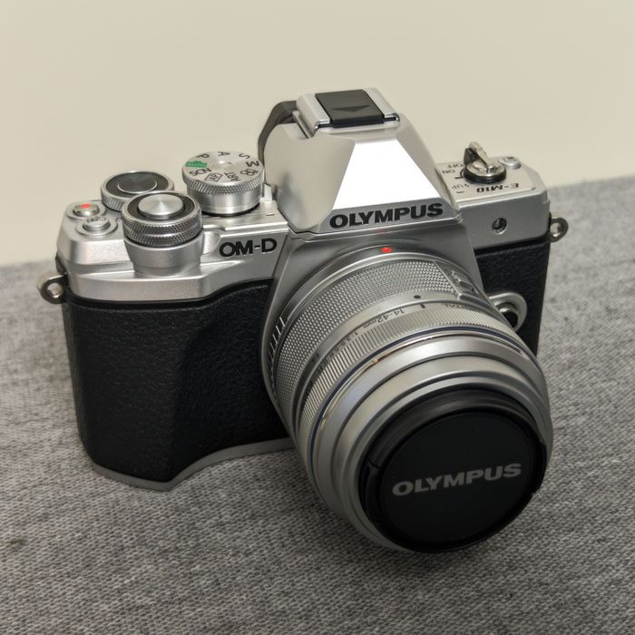Olympus OM-D EM-10 mark IIIs + 14-42 mm f/3.5-5.6 II R
