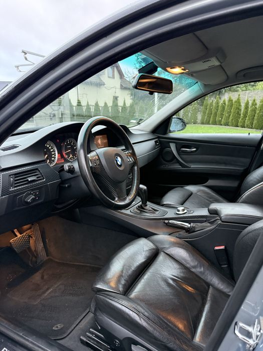 Sprzedam BMW e90 330i