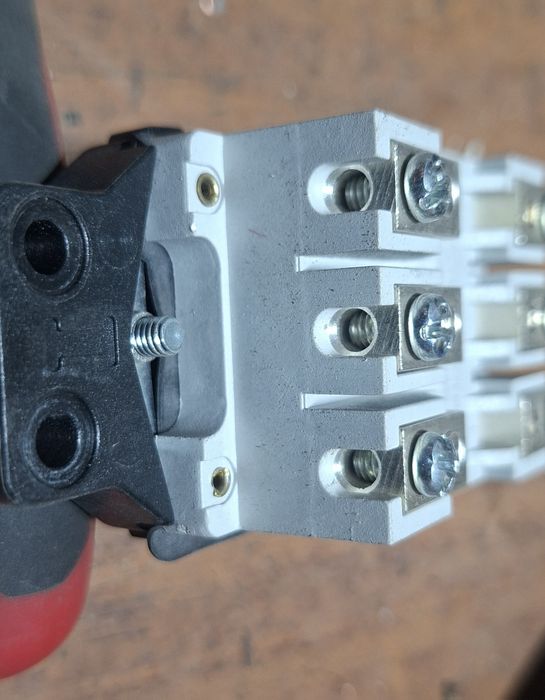Włącznik do wibratora buławy Enar HF M AFP 200A 42V