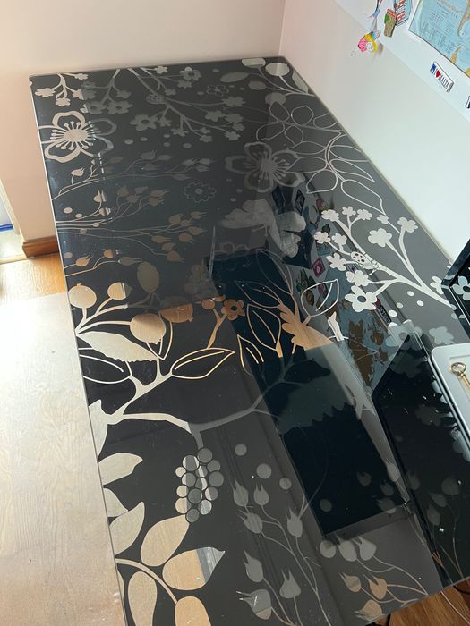 Tampo de vidro para secretária IKEA