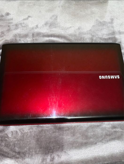 Ноутбук Samsung R580: 1 200 грн. - Ноутбуки Калинопіль на Olx