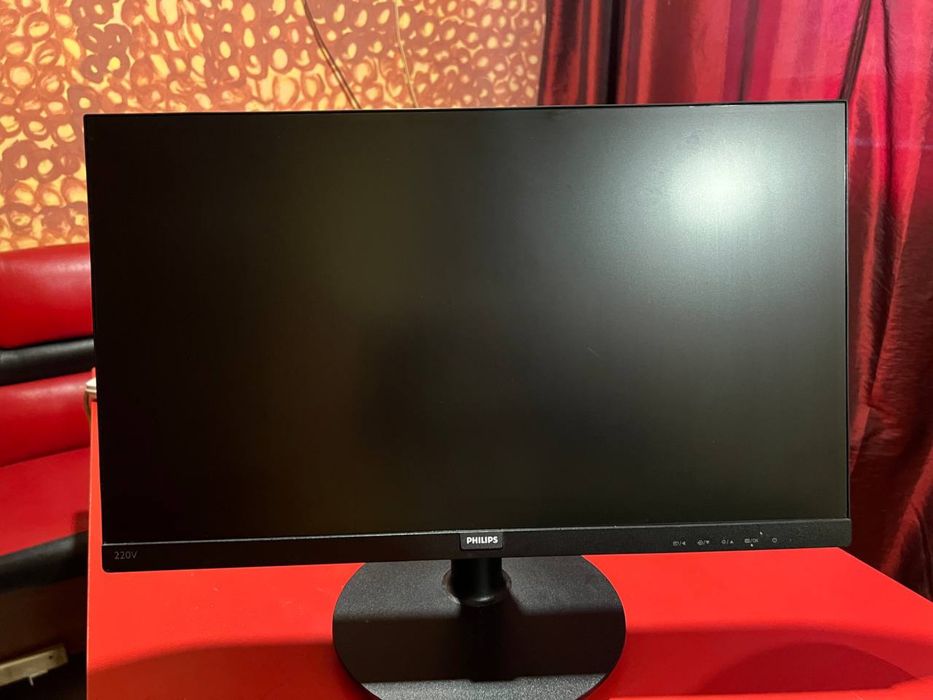 Монітор Philips