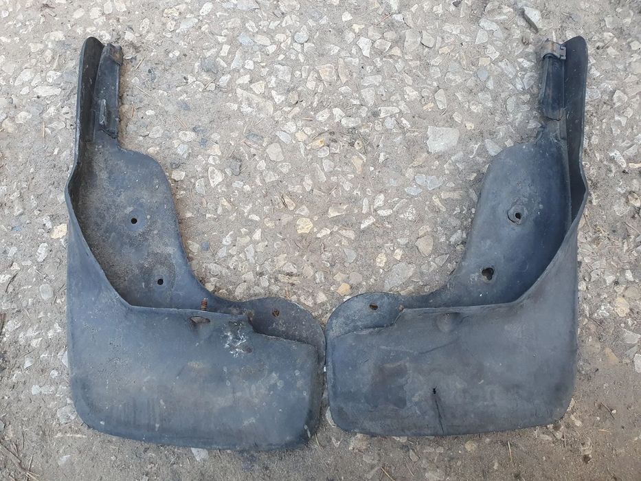 VW PASSAT B6 3C CHLAPACZE PRZÓD ORG 3C0075111 KOMPLET 2 SZT PRAWY LEWY