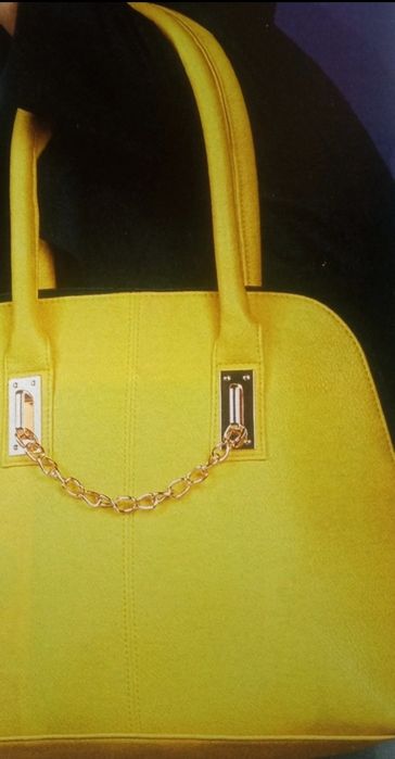 Torebka Adley Chain Kettle Bag