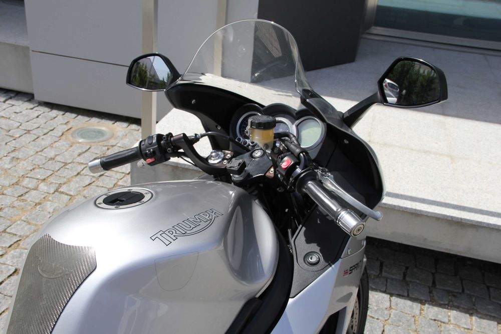 Triumph GT Sprint 1050 - Desde 49€/mês