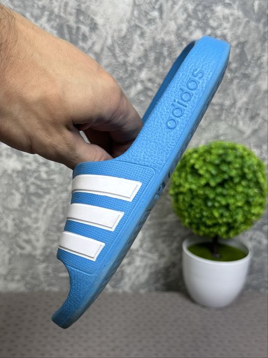 Adidas шлепанцы тапочки 32 размер детские синие