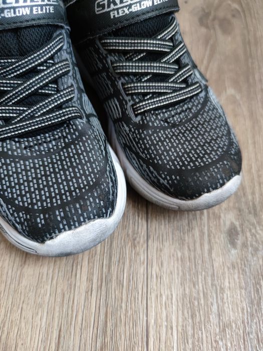 Кроссовки Skechers р.32