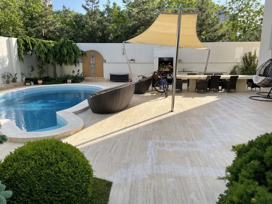 House by the address st. Kulikovo pole pl Oktyabrskoy revolyutsii pl (area 480 m²) - Atlanta.ua - photo 3