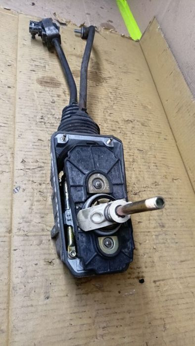 Passat B5 1, 9 TDI lewarek zmiany biegów