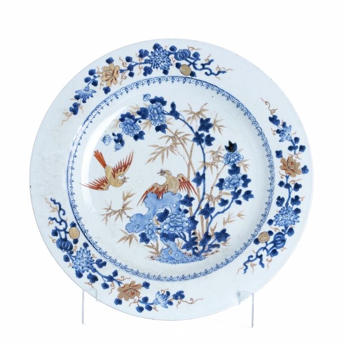 Dois pratos antigos em faiança portuguesa