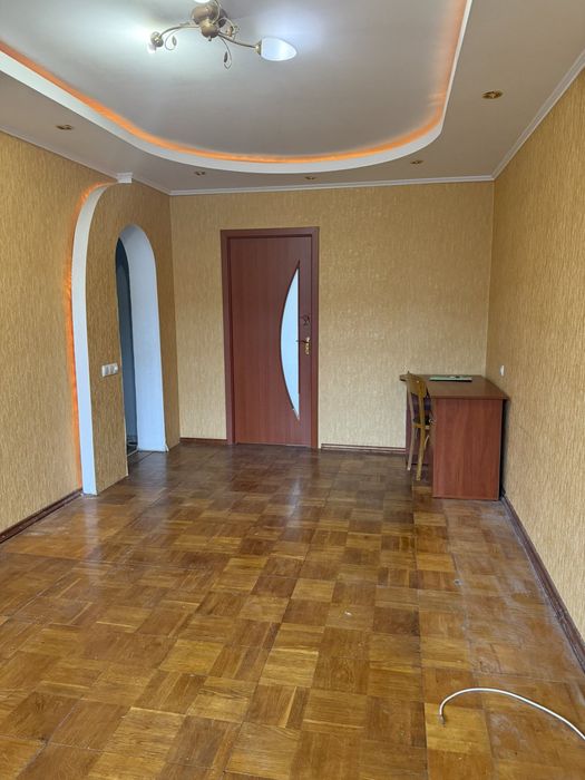 Продаж 2-х кімнатна по вулиці Синяківська