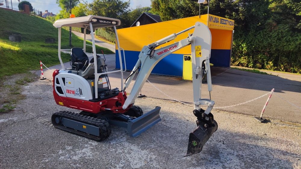 Minikoparka Takeuchi TB216  2021R 3 ŁYŻKI mini koparka BRUTTO