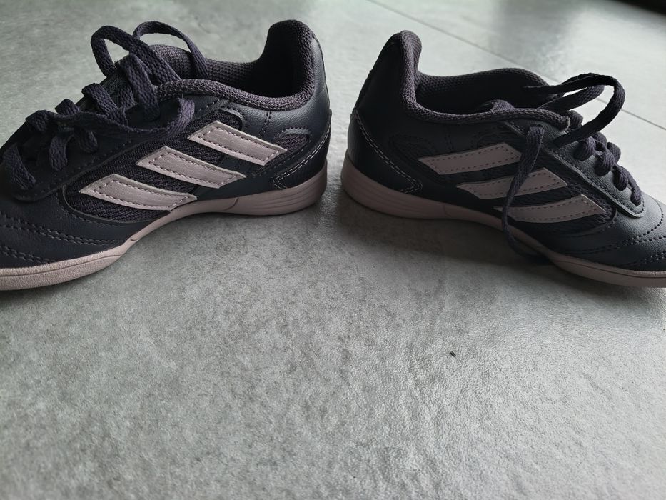 Buty Adidas  Dziecięce Sportowe Halowe  Piłkarskie Super Sala .29R