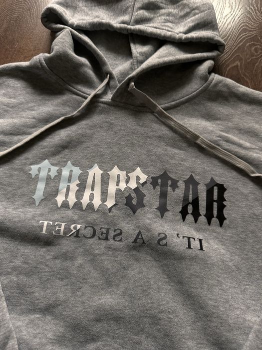 Trapstar bluza szara z nadrukiem z kapturem